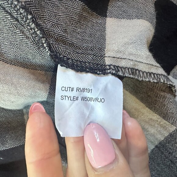 RVCA Buffalo Check Plaid Button Up Shirt Size Small - Picture 9 of 9